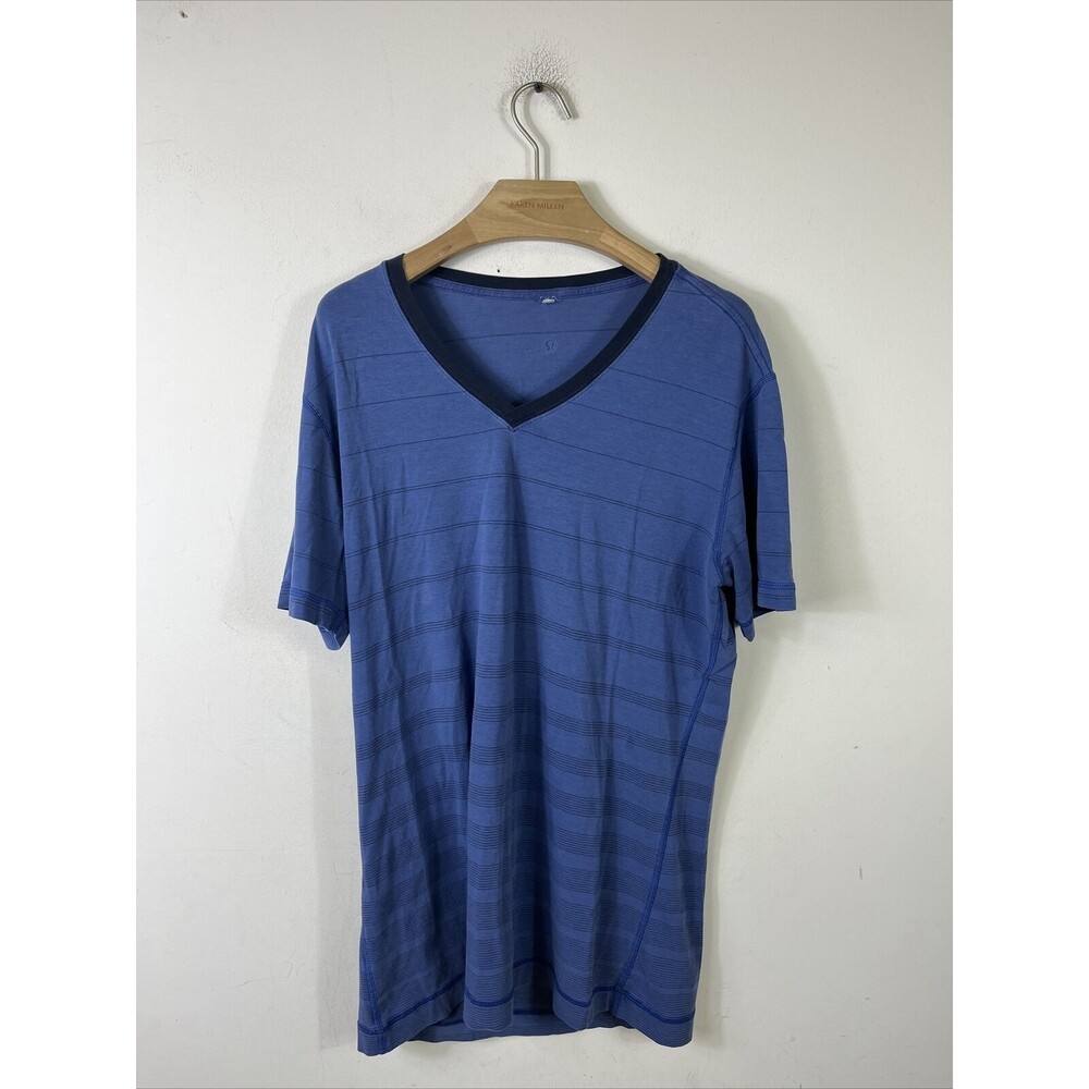 Lululemon Shirt Mens M Blue V Neck Short Sleeve Tee Casual Stretch